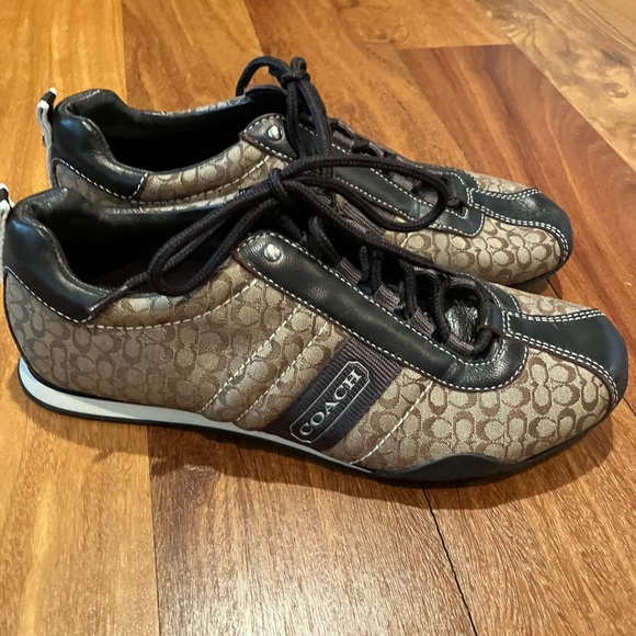 Coach Signature Brown and Black Athletic Shoes Size 6 1/2 - Picture 1 of 5